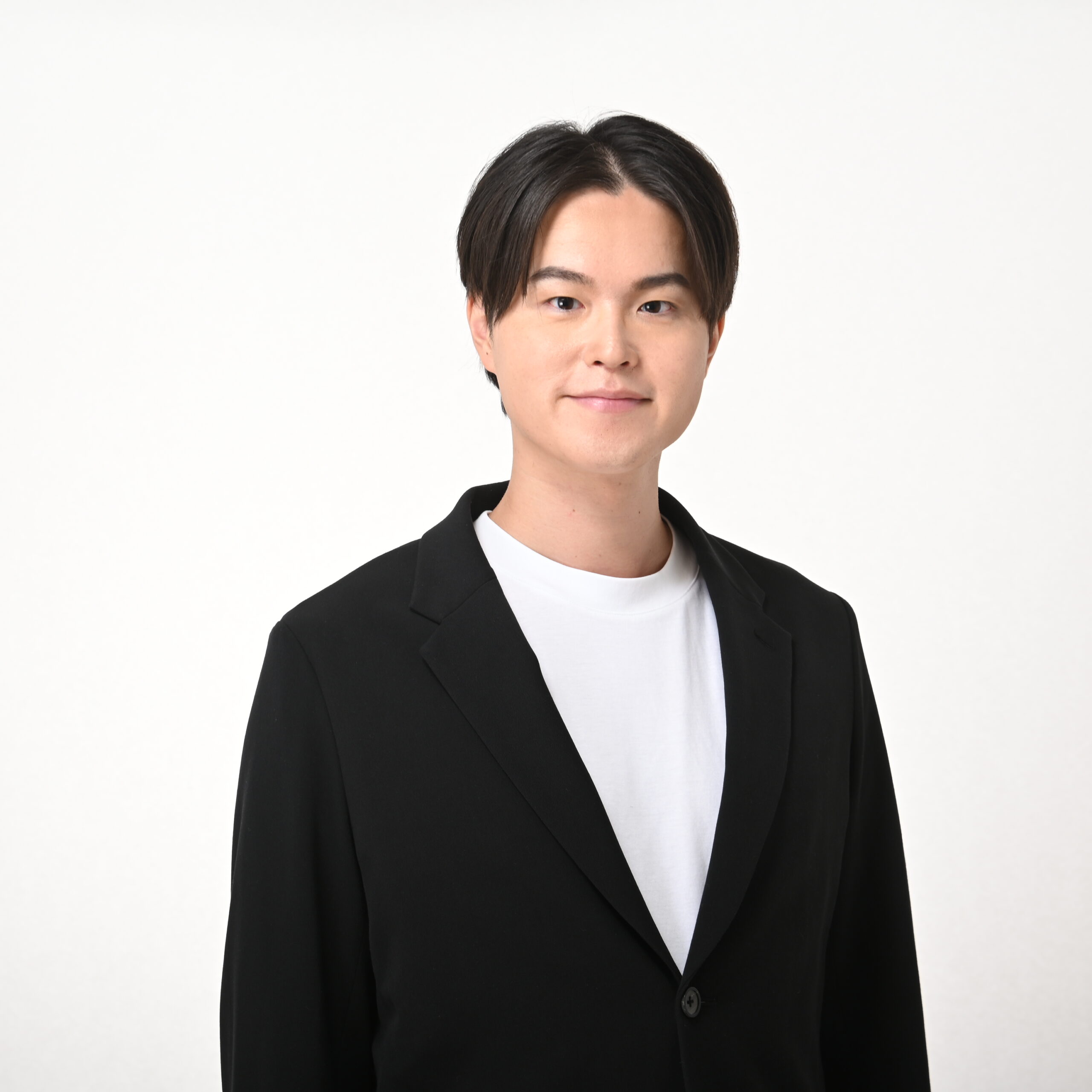 槙 優真